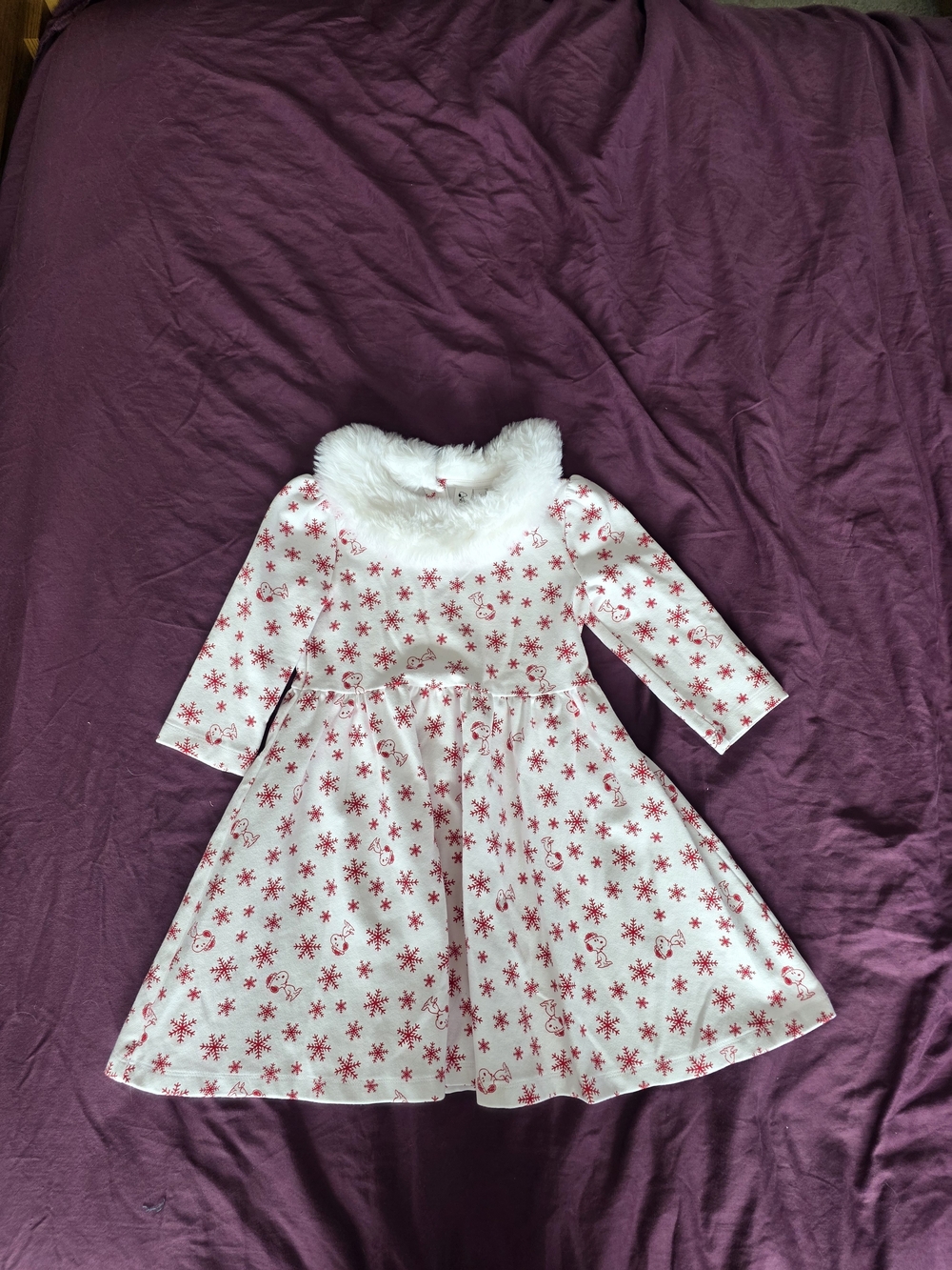 Janie & Jack Peanuts White Dress w/ Red Snowflake/Snoopy Print & Faux Fur Collar